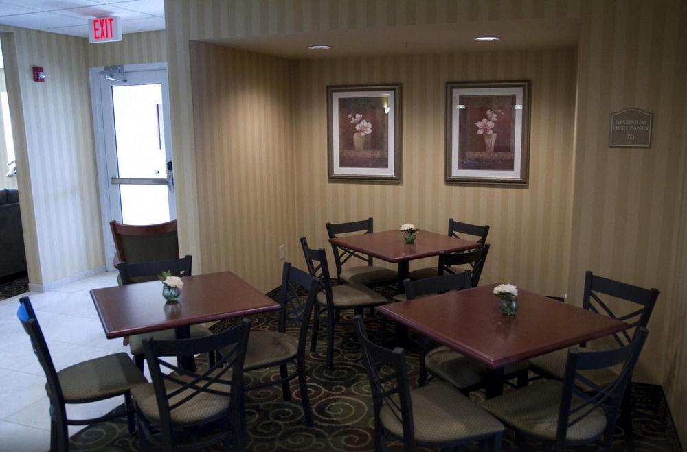 Cobblestone Inn & Suites - Vinton, Ia Εξωτερικό φωτογραφία