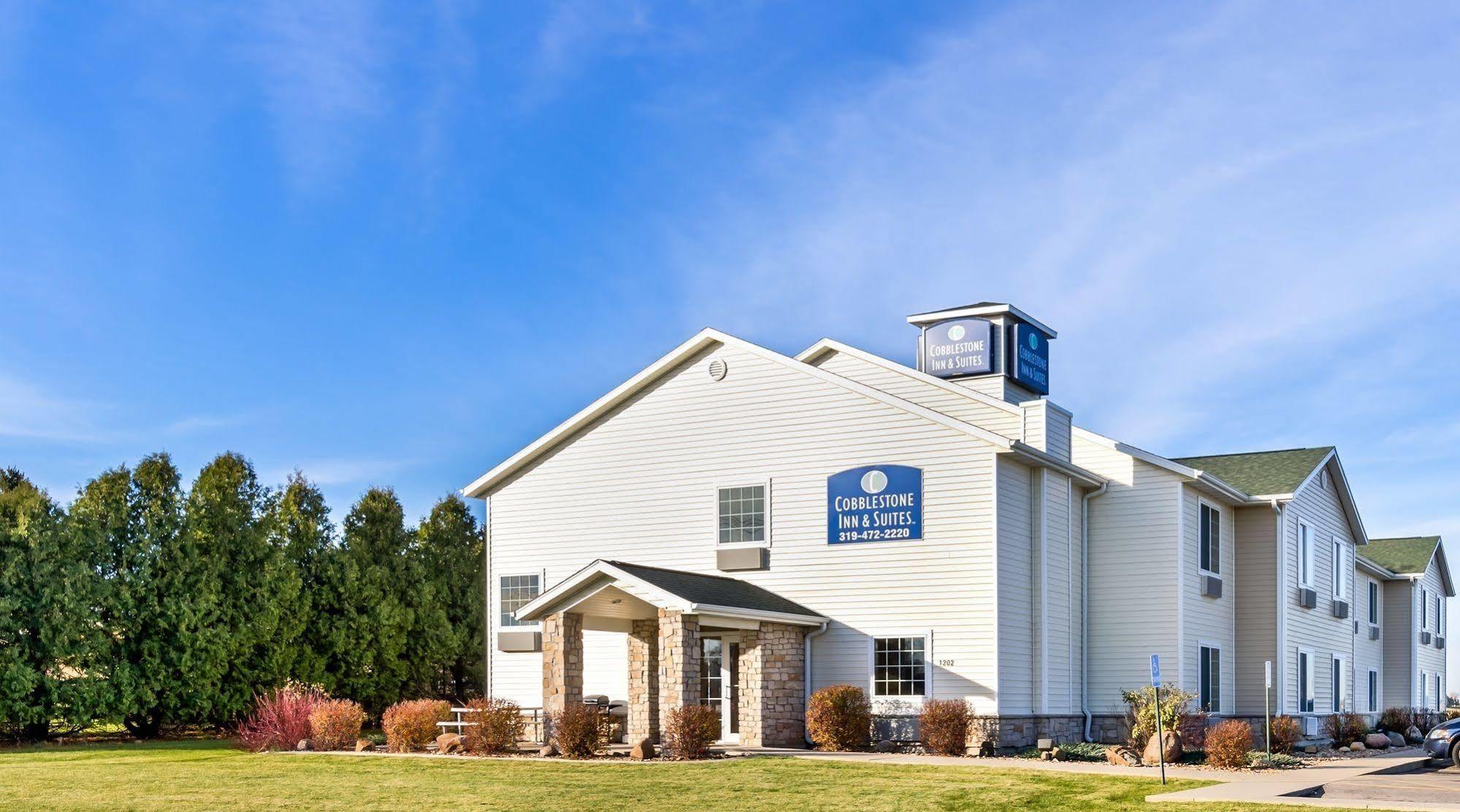 Cobblestone Inn & Suites - Vinton, Ia Εξωτερικό φωτογραφία