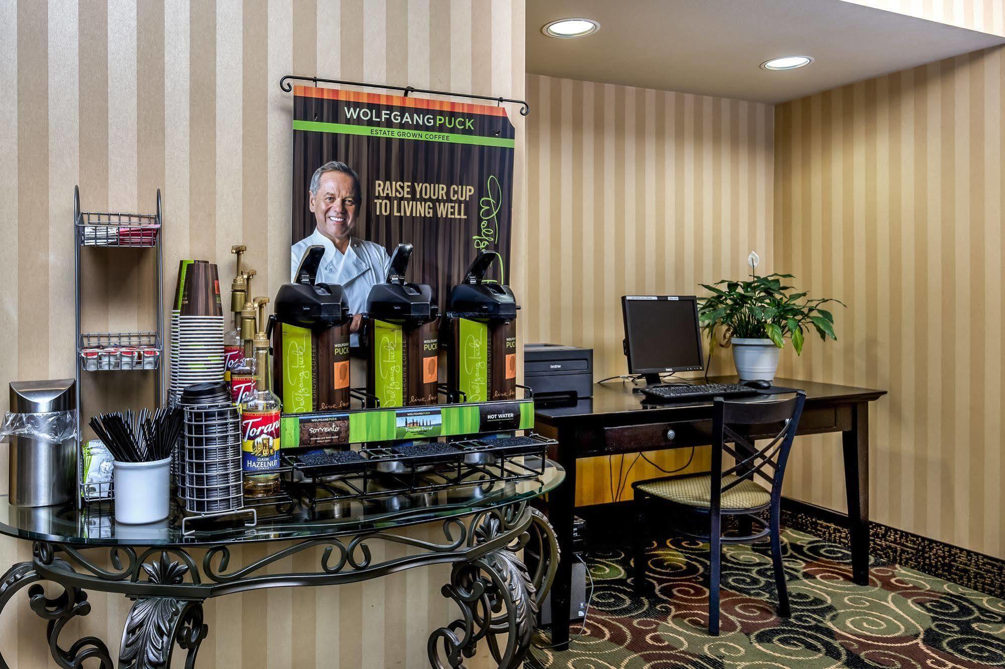 Cobblestone Inn & Suites - Vinton, Ia Εξωτερικό φωτογραφία