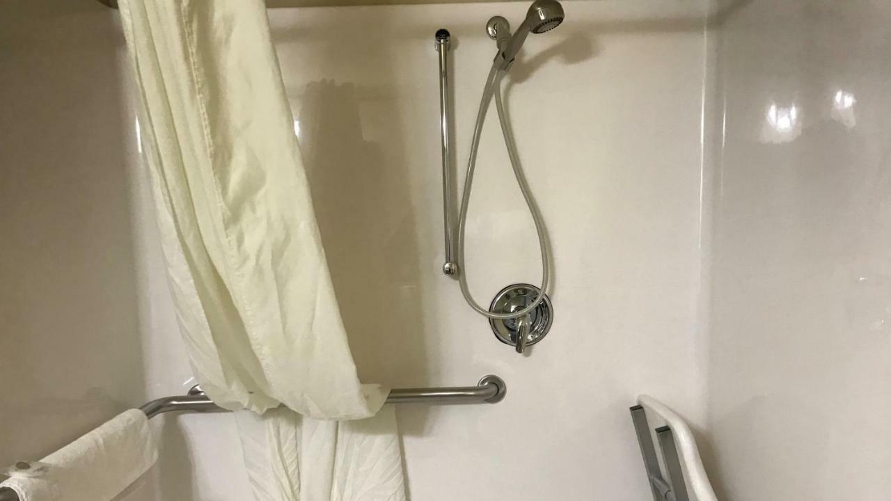 Cobblestone Inn & Suites - Vinton, Ia Εξωτερικό φωτογραφία
