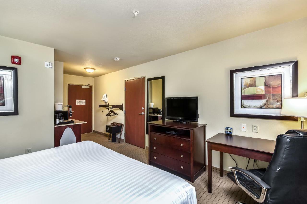 Cobblestone Inn & Suites - Vinton, Ia Εξωτερικό φωτογραφία